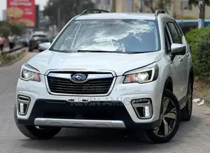 Subaru Forester 2019 White