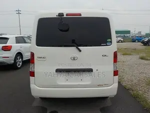 Toyota TownAce 2019 White