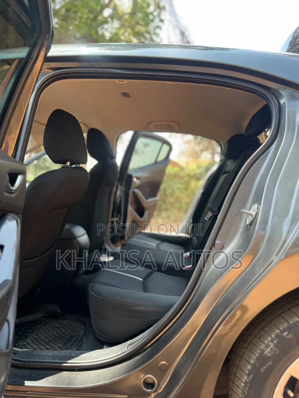 Mazda Axela 2017 Gray
