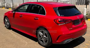 Mercedes-Benz C-Class 2018 Red