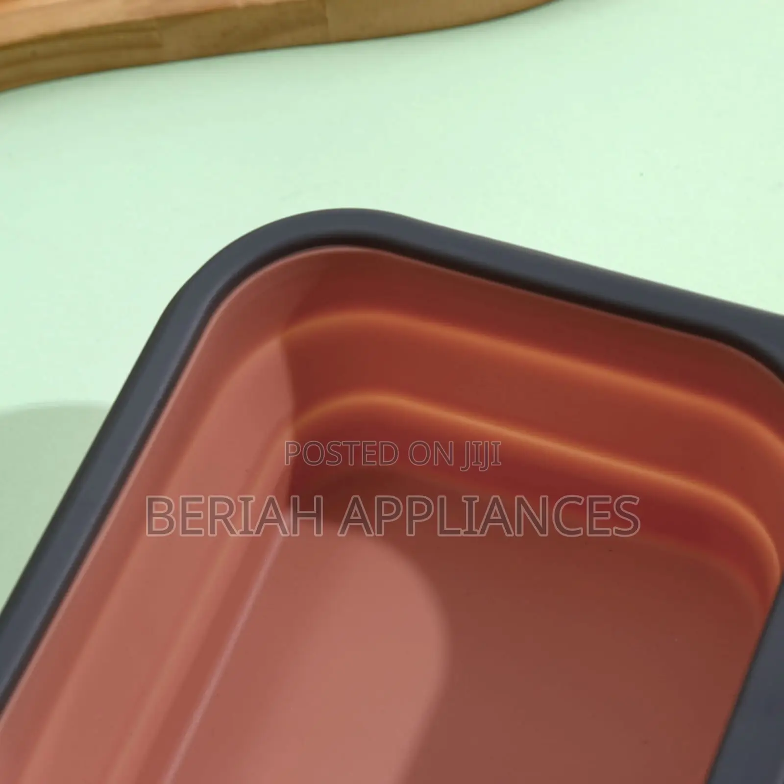 Collapsible Silicone 2 Grid Lunch Box