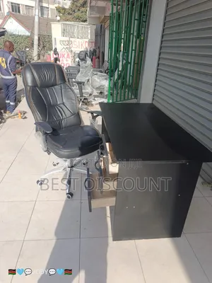 Office Desk With Leather Chair