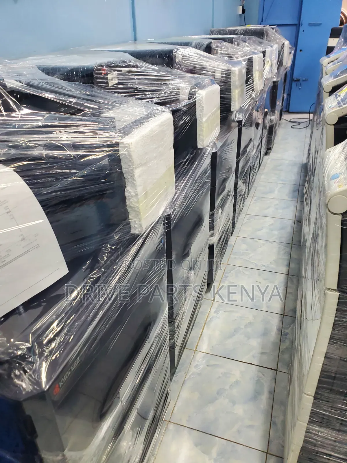 Bulky Kyocera Taskalfa 3212i