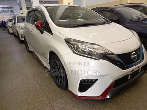 Nissan Note 1.2 Hybrid NISMO 2019 White