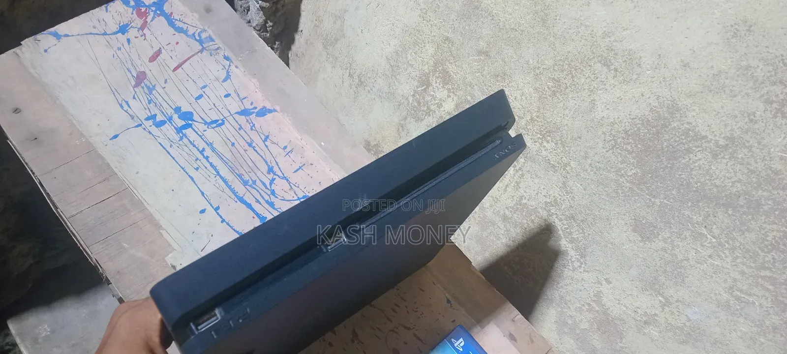 PlayStation 4 Slim Chipped