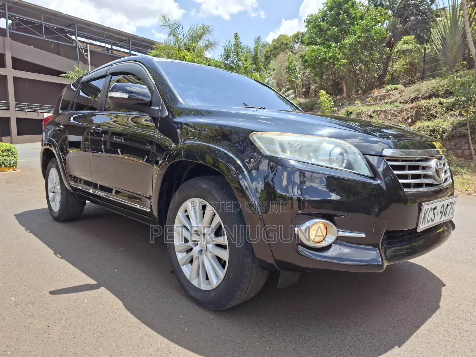 Toyota Vanguard 2011 Black