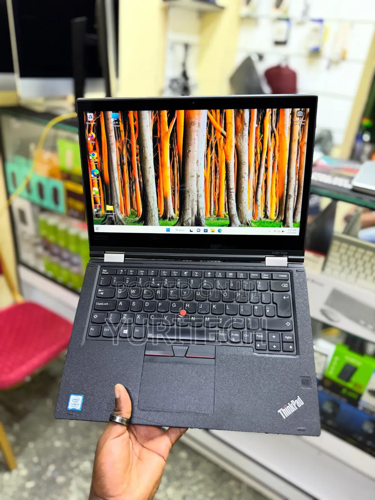 Laptop Lenovo ThinkPad X380 Yoga 8GB Intel Core i5 SSD 256GB