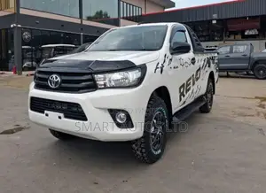 Toyota Hilux Revo Single Cab Deisel 2.4 RWD 2019 Pearl