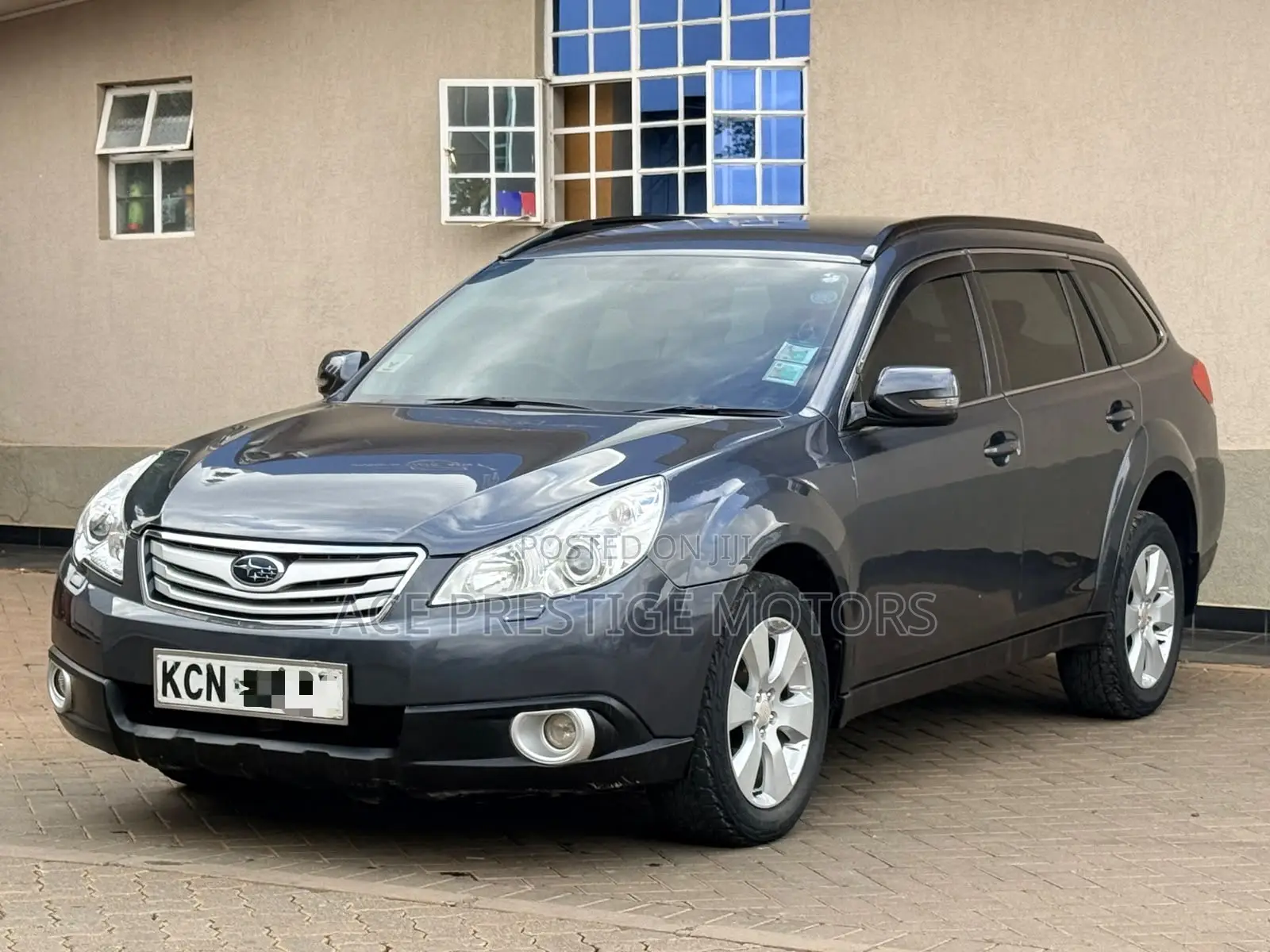 Subaru Outback 2010 Gray