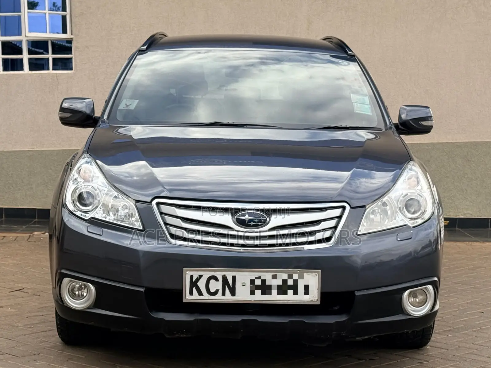 Subaru Outback 2010 Gray