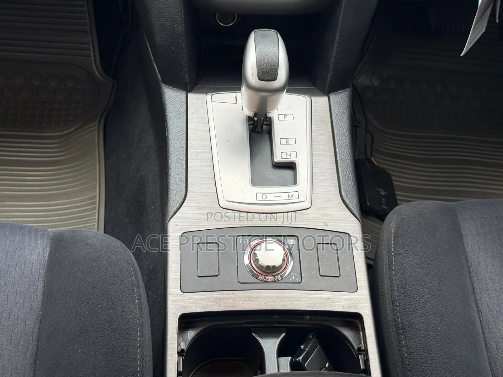 Subaru Outback 2010 Gray