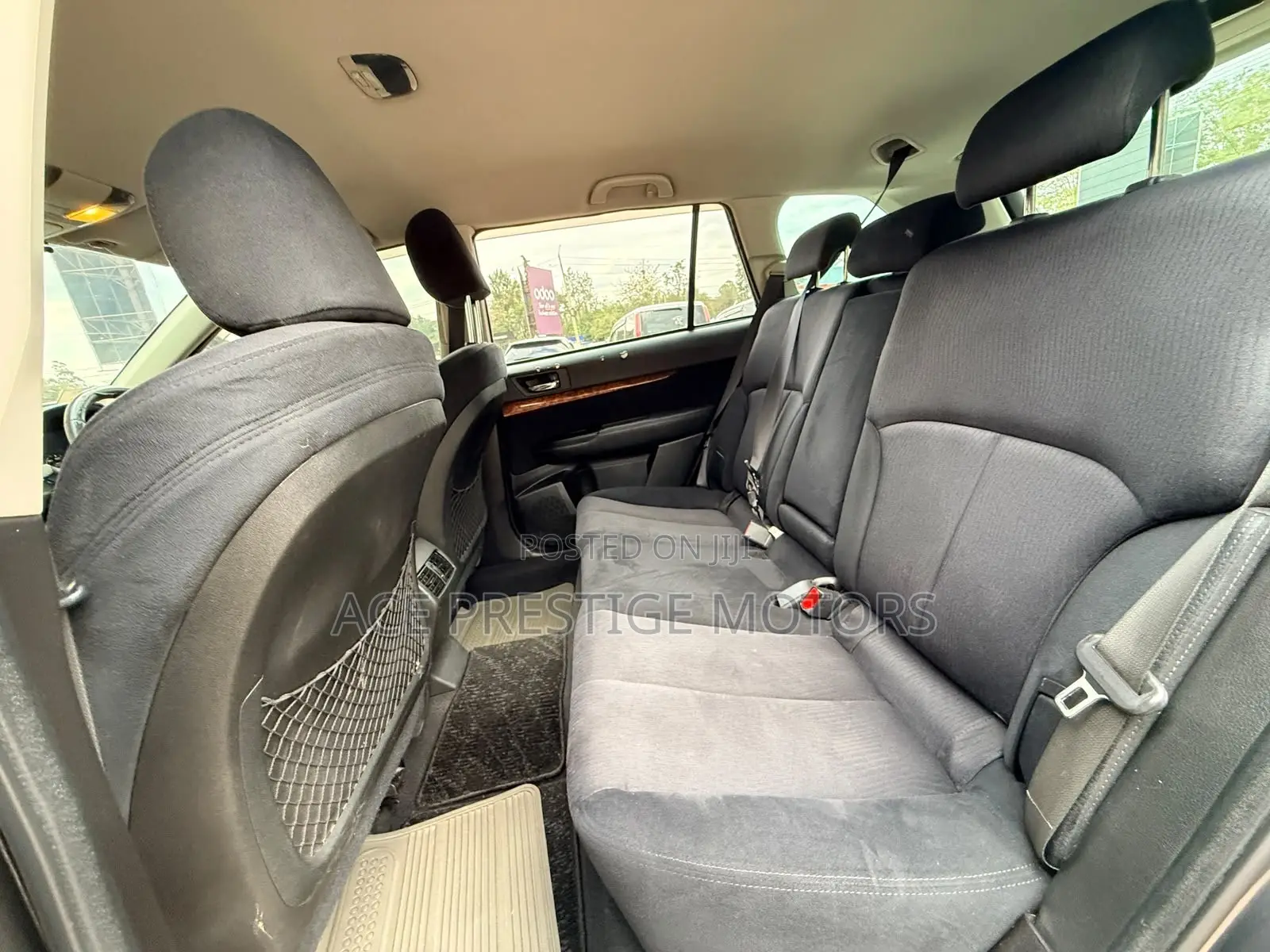 Subaru Outback 2010 Gray