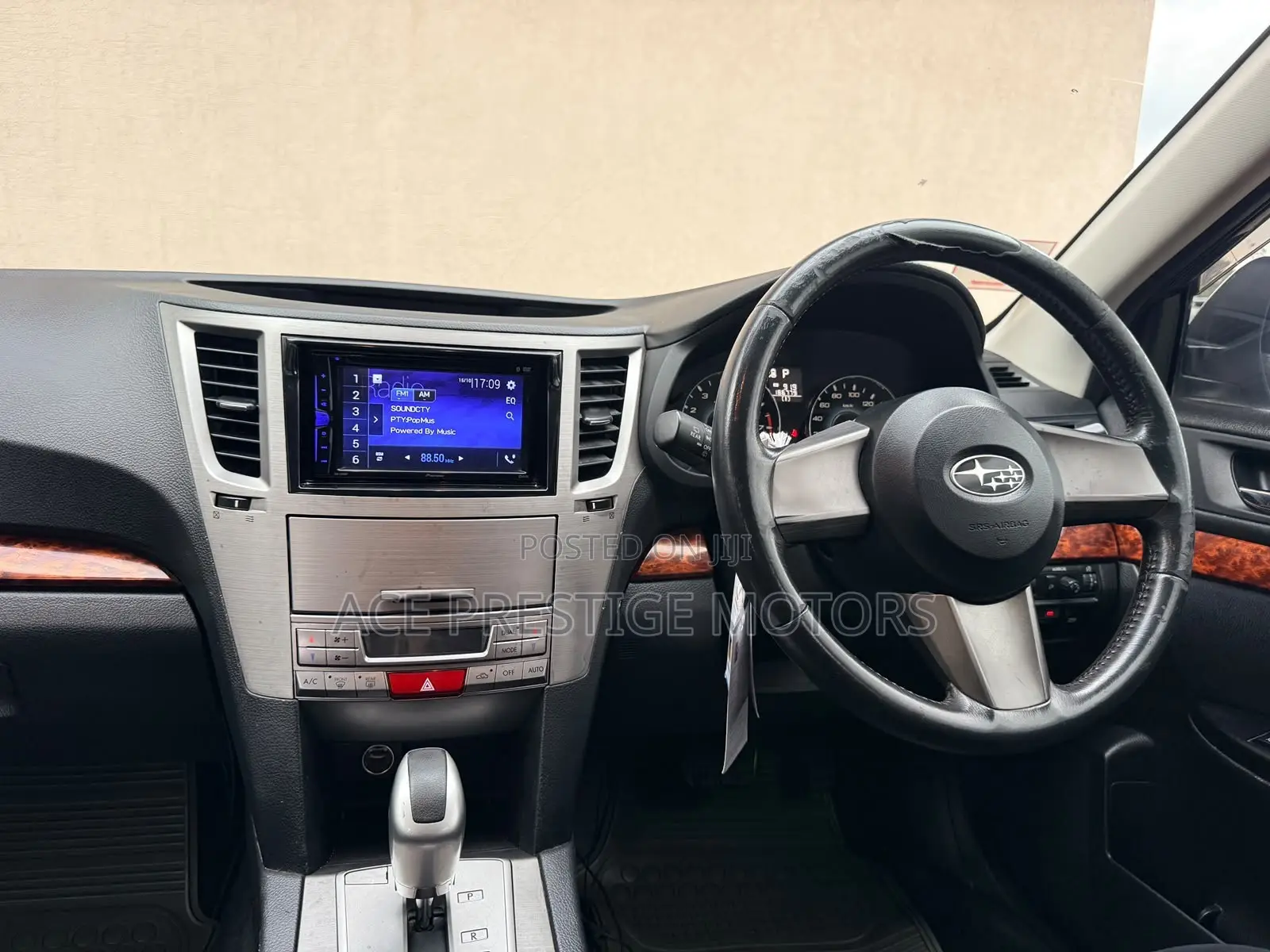 Subaru Outback 2010 Gray