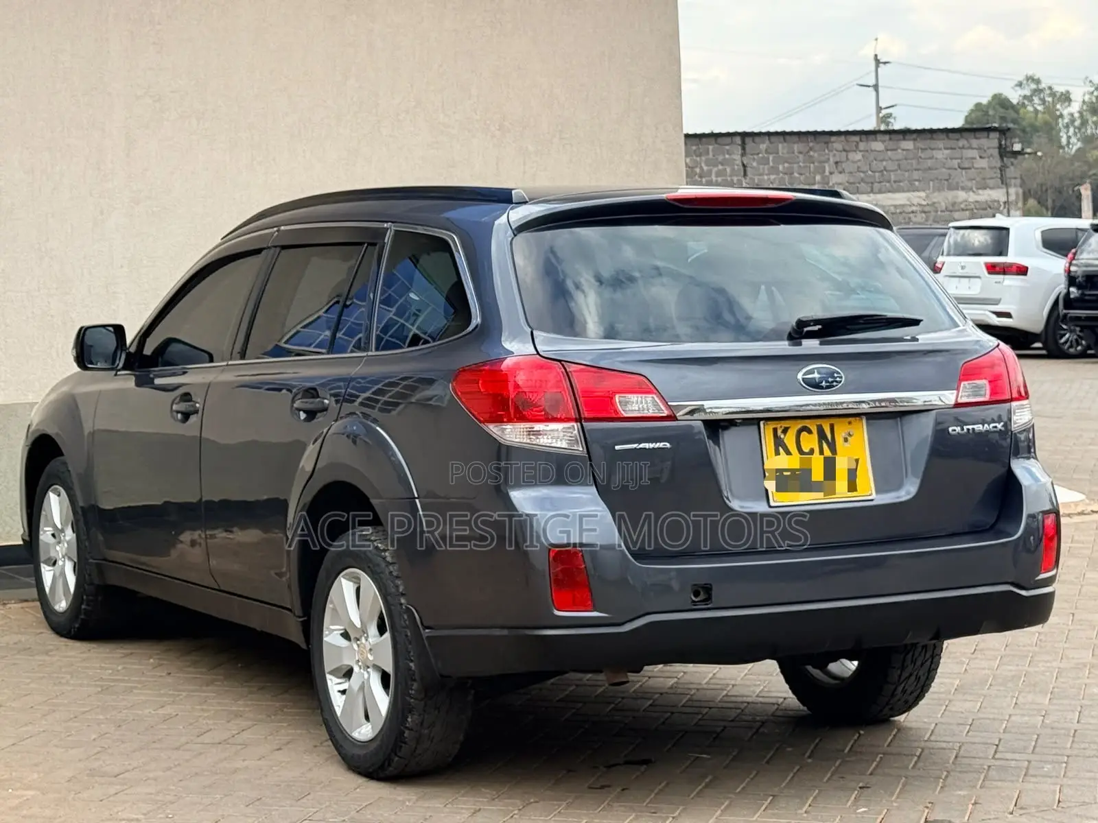 Subaru Outback 2010 Gray