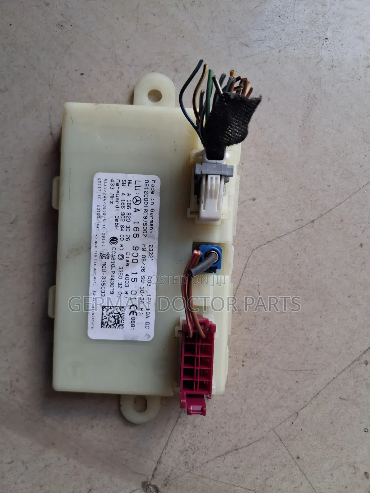 W166 Keyless Go Control Module.