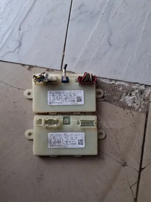 W166 Keyless Go Control Module.