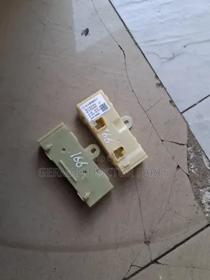 W166 Power Tailgate Control Module