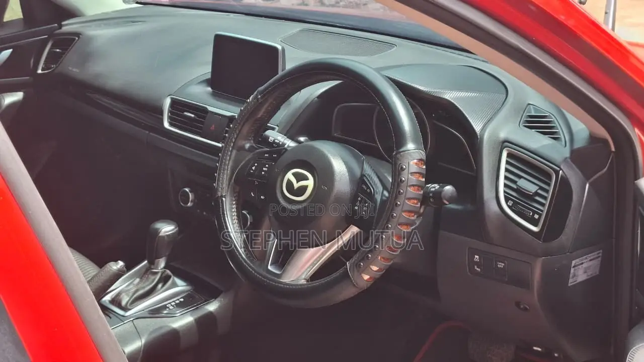 Mazda Axela 2016 Red