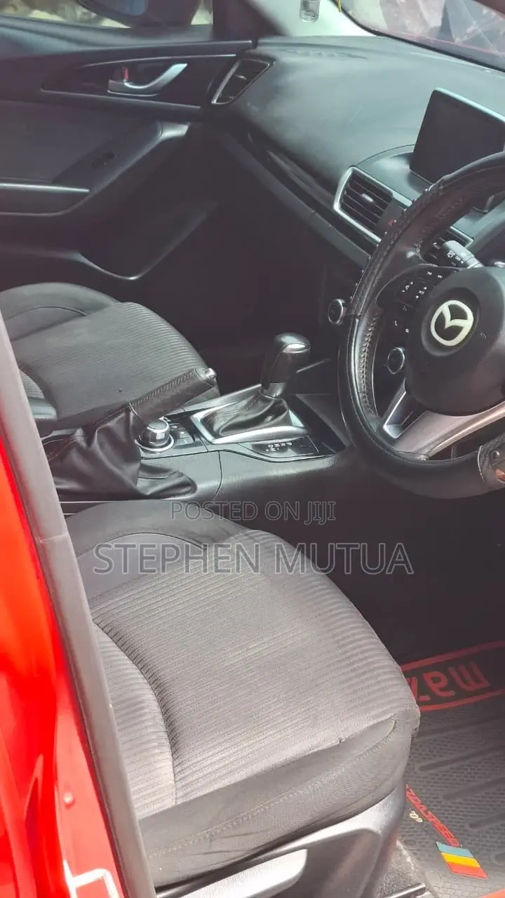 Mazda Axela 2016 Red