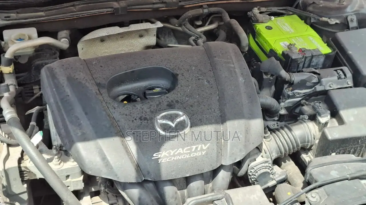 Mazda Axela 2016 Red