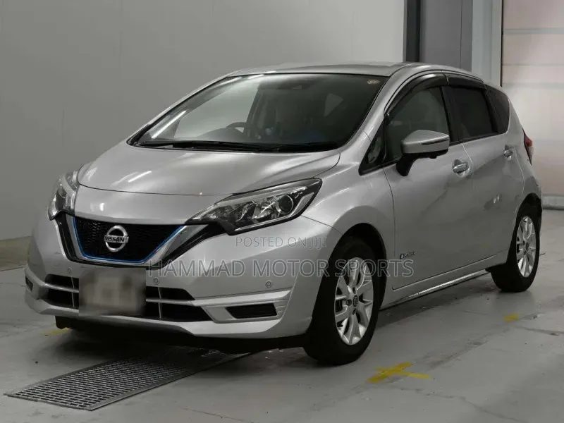 Nissan Note 1.2 Hybrid 2019 Silver