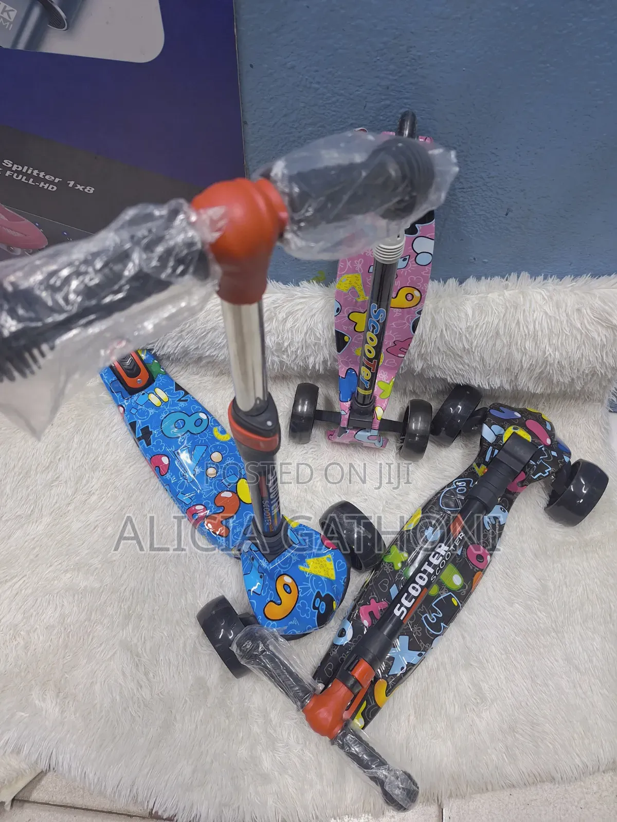 High Quality Skooters 4 _12yrs With Light on Wheels