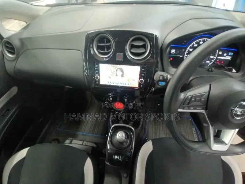 Nissan Note 1.2 Hybrid 2019 Silver