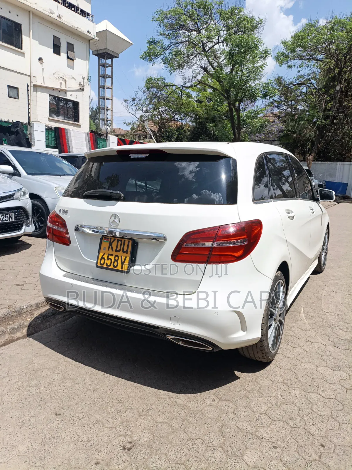 Mercedes-Benz B-Class 2018 White