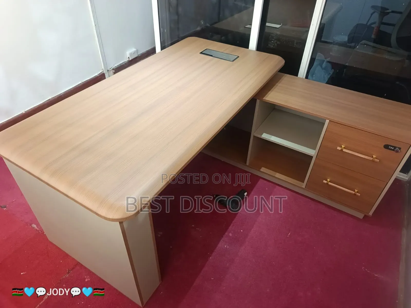 Modern Executive Office Desk With Drawers