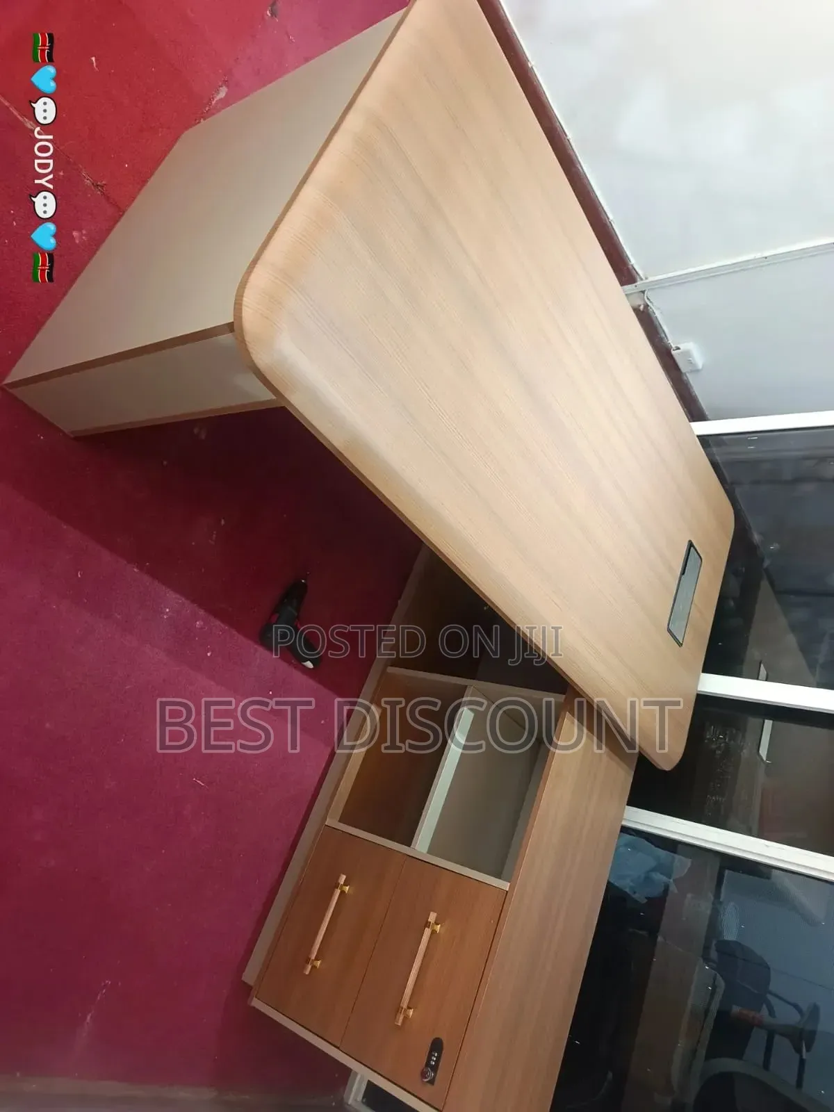 Modern Executive Office Desk With Drawers