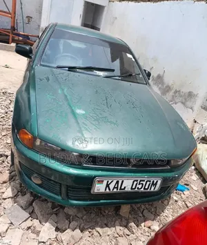 Mitsubishi Galant 2000 Green