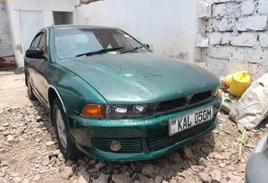 Mitsubishi Galant 2000 Green