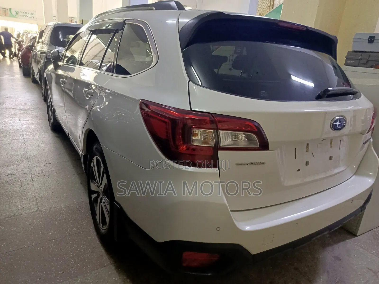 Subaru Outback Premium AWD 2020 White