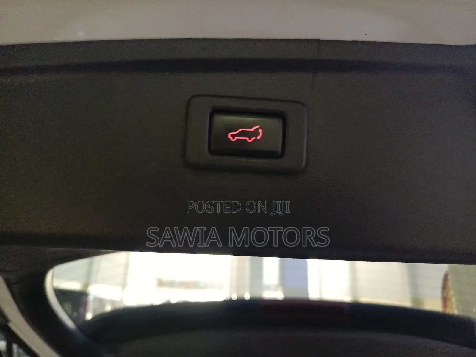 Subaru Outback Premium AWD 2020 White