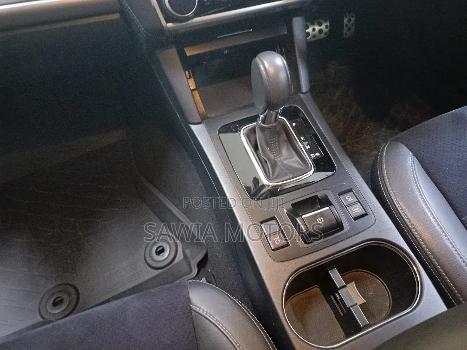 Subaru Outback Premium AWD 2020 White