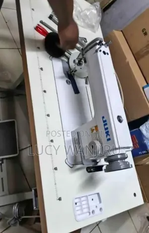 Juki Electric Sewing Machine / Electric Juki Sewing Machine
