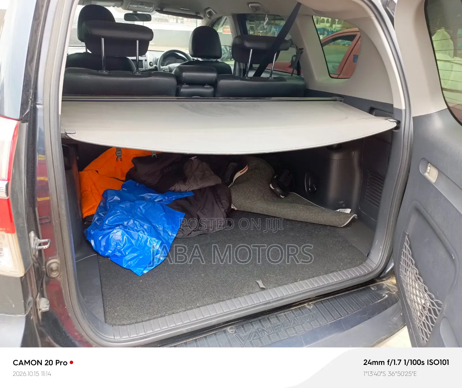 Toyota Vanguard 2012 Black