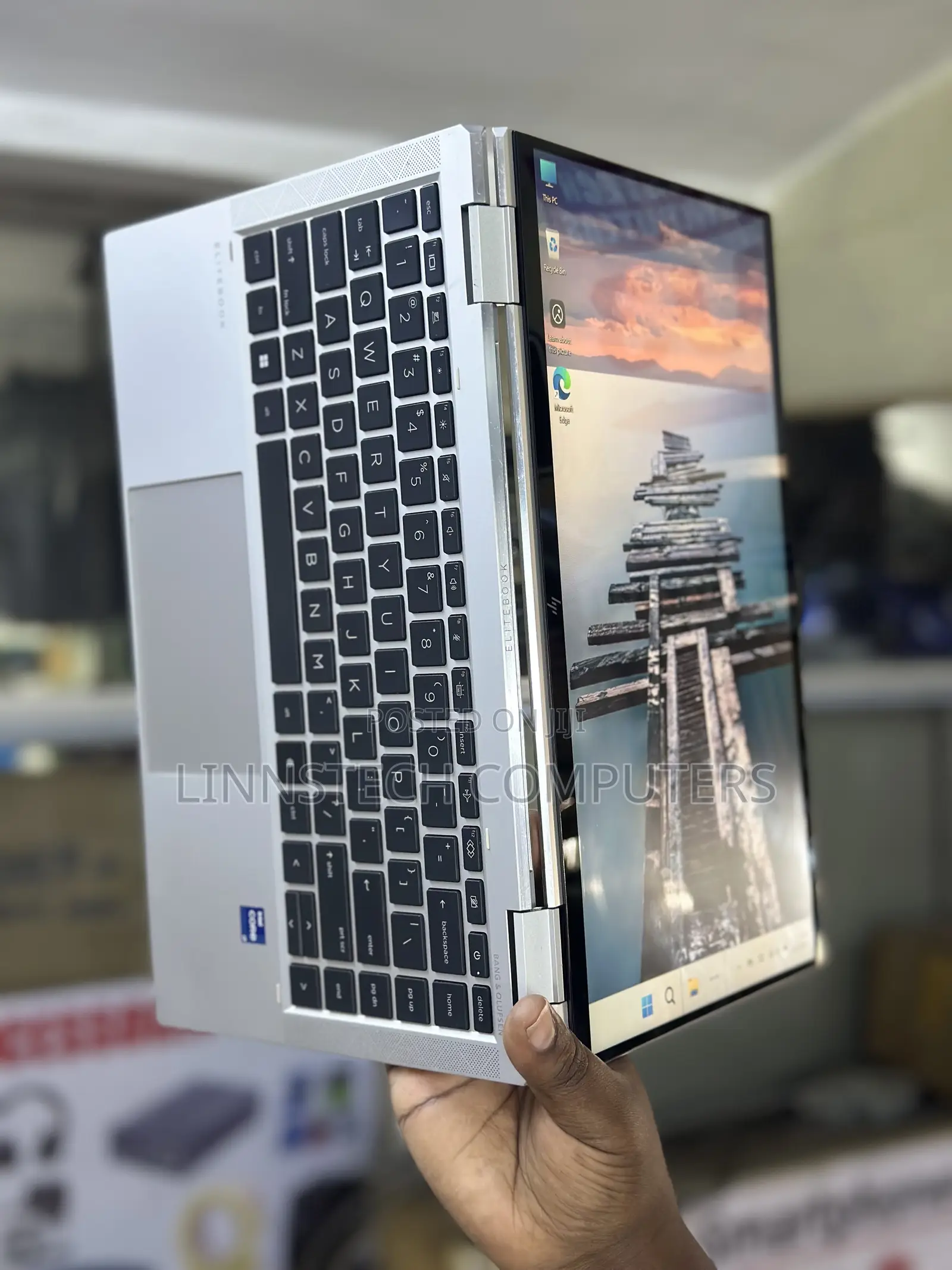 Laptop HP EliteBook 1040 G8 16GB Intel Core i7 SSD 512GB
