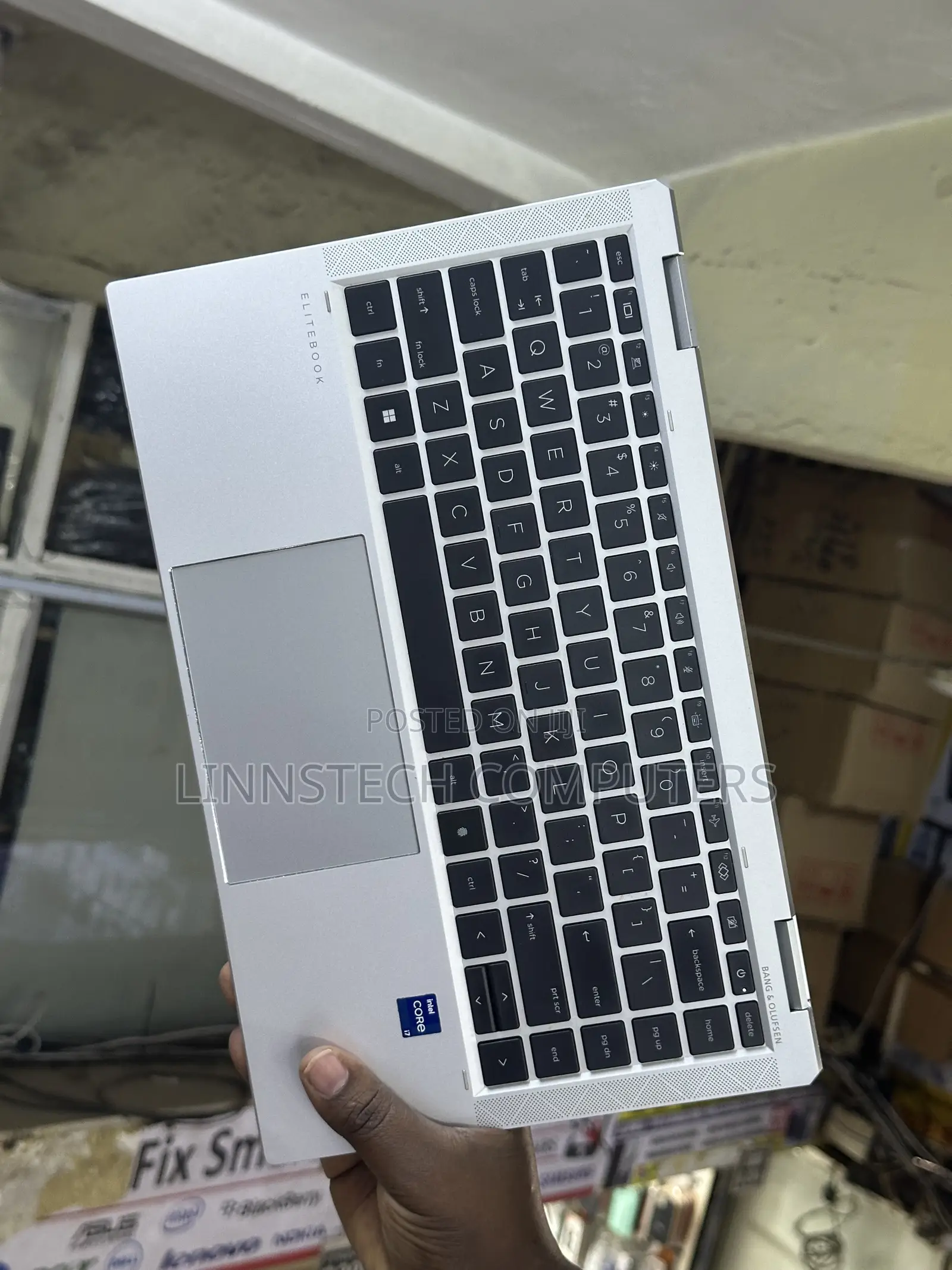 Laptop HP EliteBook 1040 G8 16GB Intel Core i7 SSD 512GB