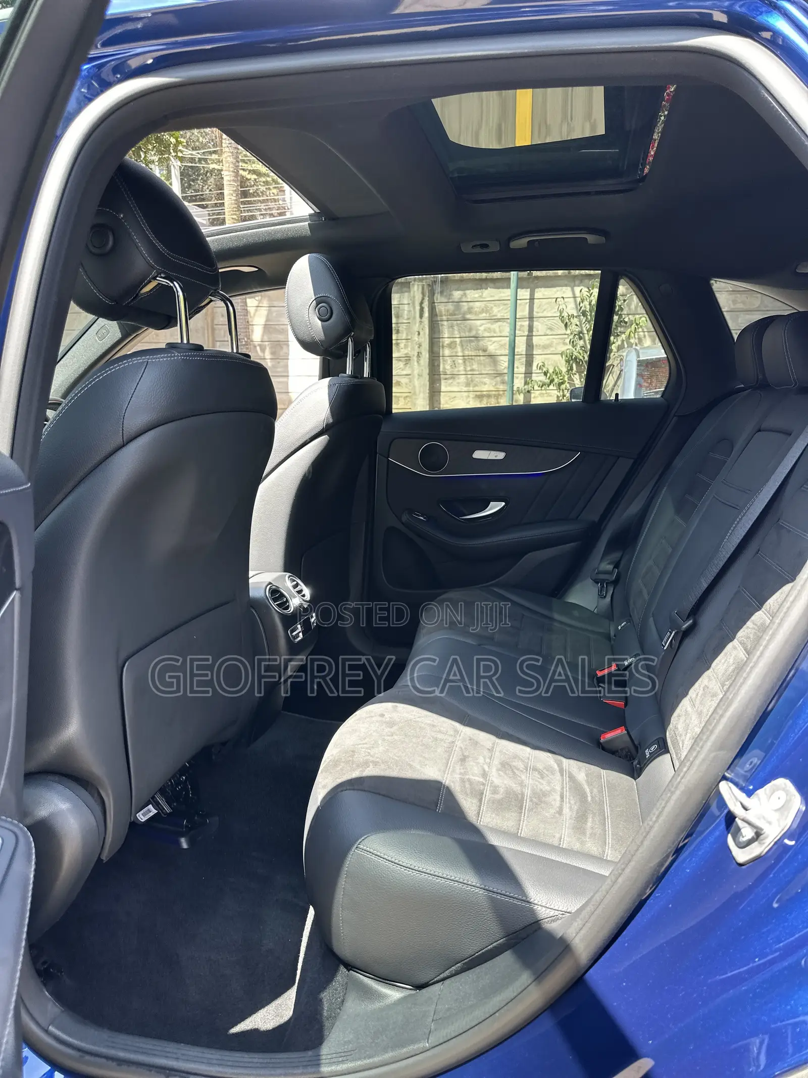 Mercedes-Benz GLC-Class 2019 Blue