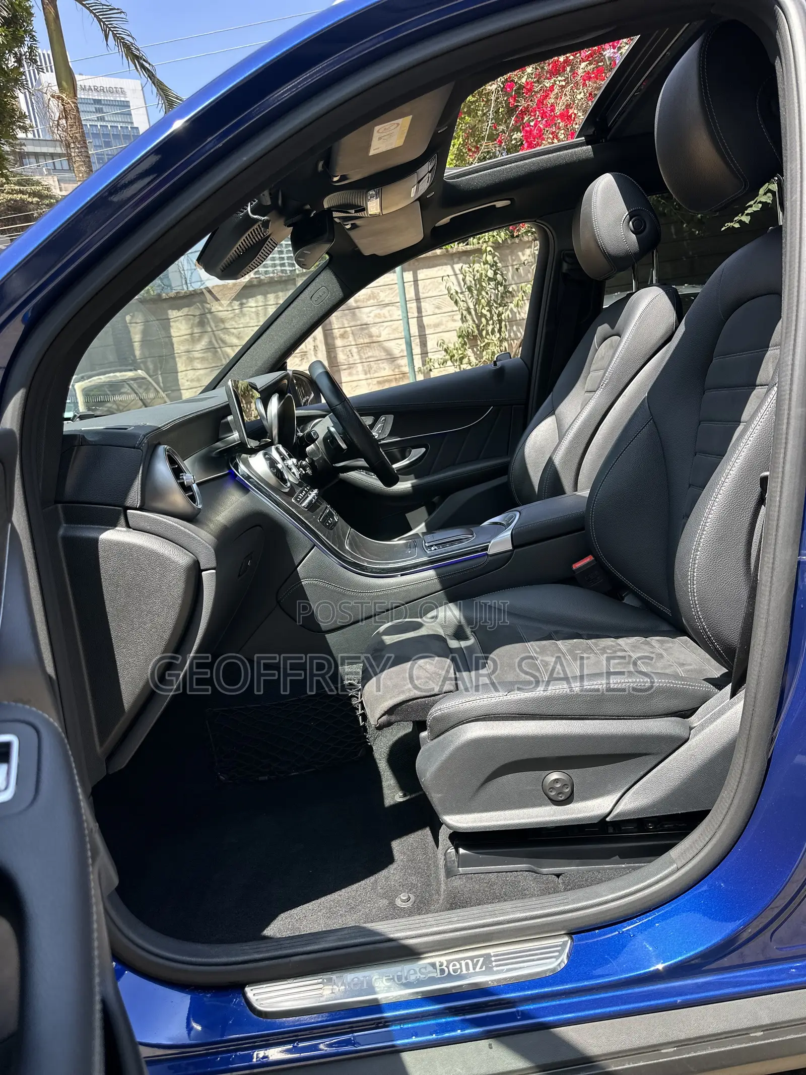 Mercedes-Benz GLC-Class 2019 Blue
