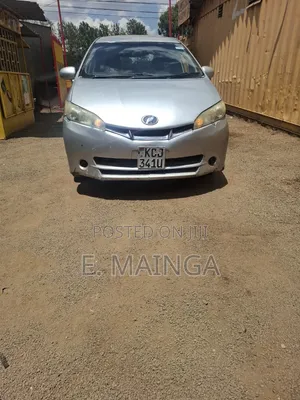 Toyota Wish 2011 Silver