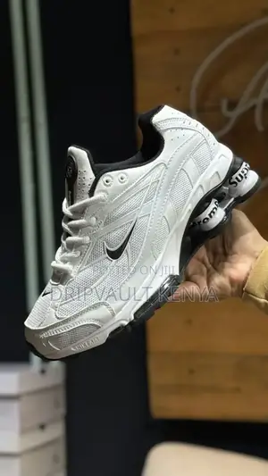 Nike Shox . Sneaker