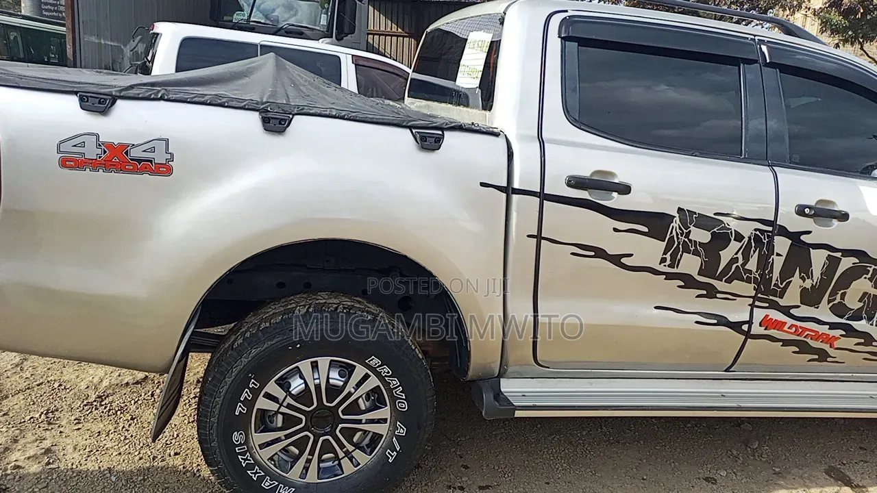 Ford Ranger Wildtrak 2015 Gray