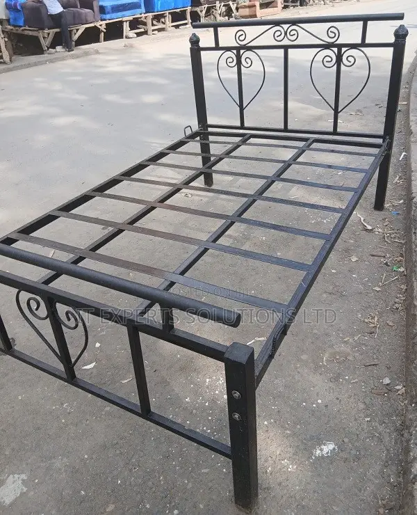 3*6 Metallic Bed. Metallic Quality Bed Framed