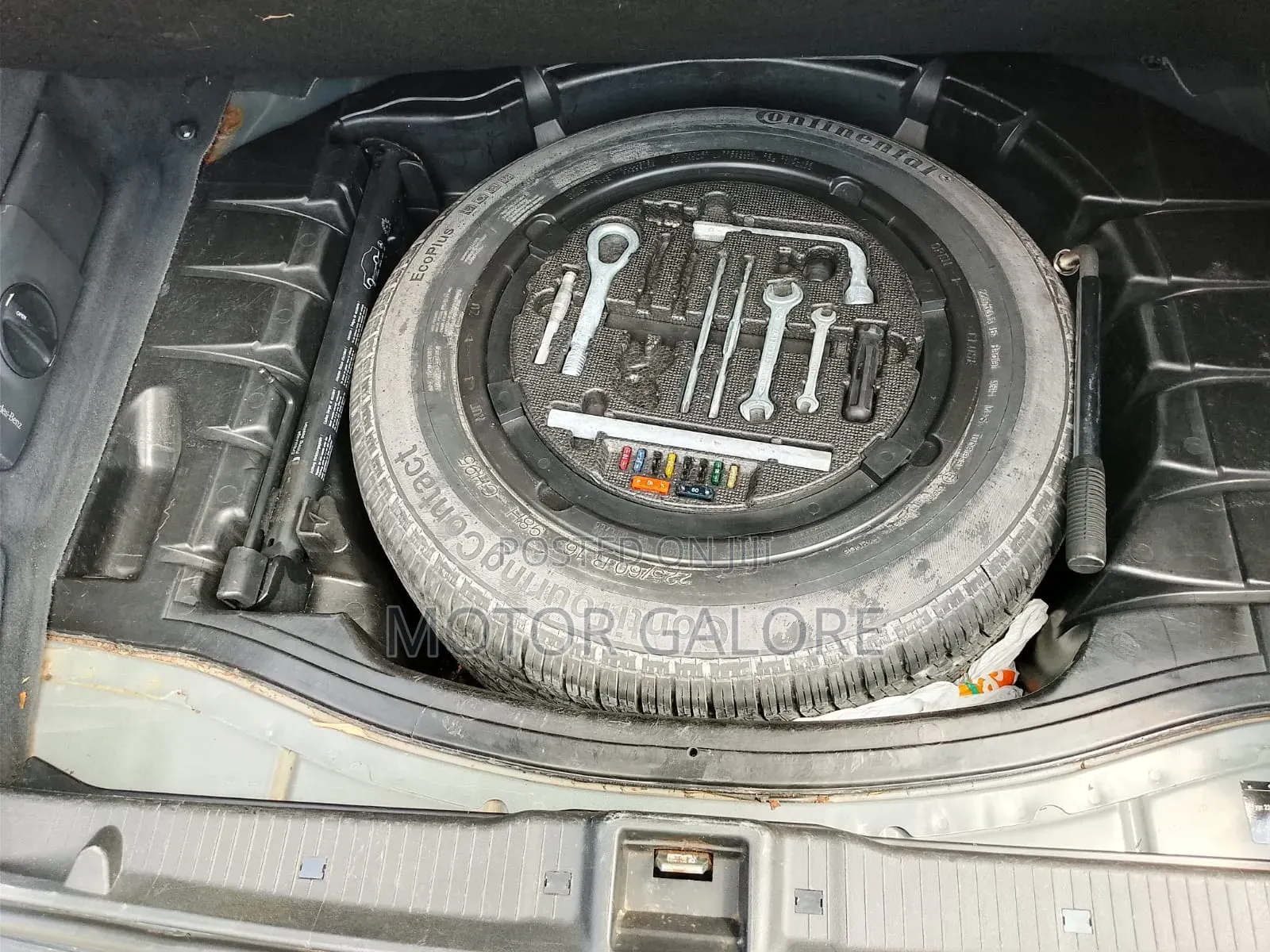 Mercedes-Benz S-Class S 320 (W220) 2000 Black