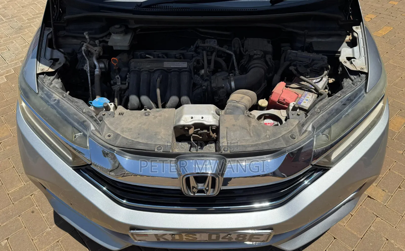 Honda Fit Shuttle 2017 Silver