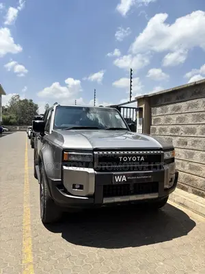 Toyota Land Cruiser Prado 2025