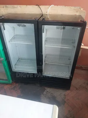 Cost Effective 100 Litres Display Fridge