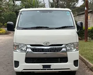 Toyota HiAce 2020 White